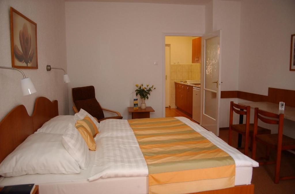 Siesta Club Apartman Харканы Номер фото