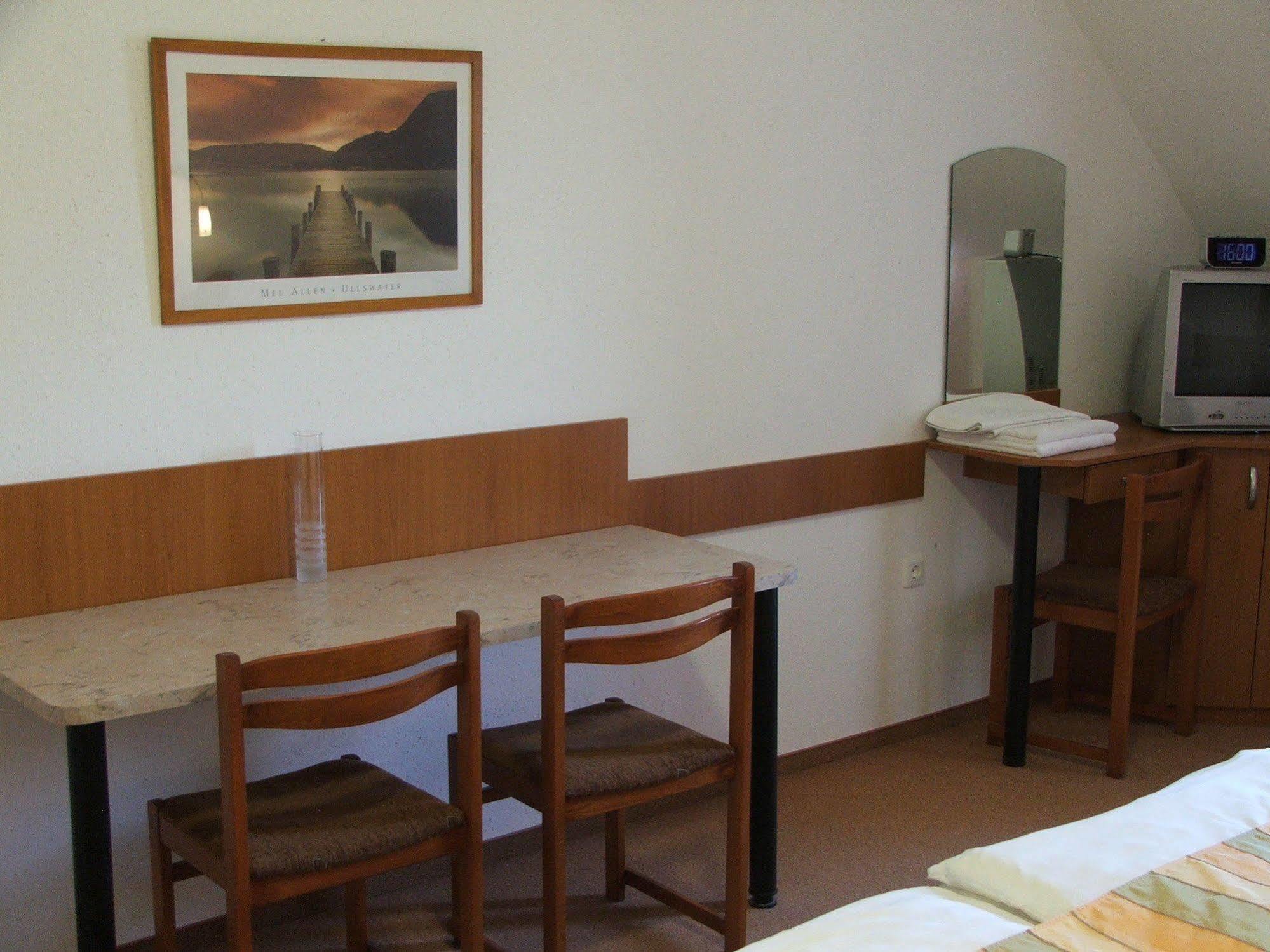 Siesta Club Apartman Харканы Экстерьер фото
