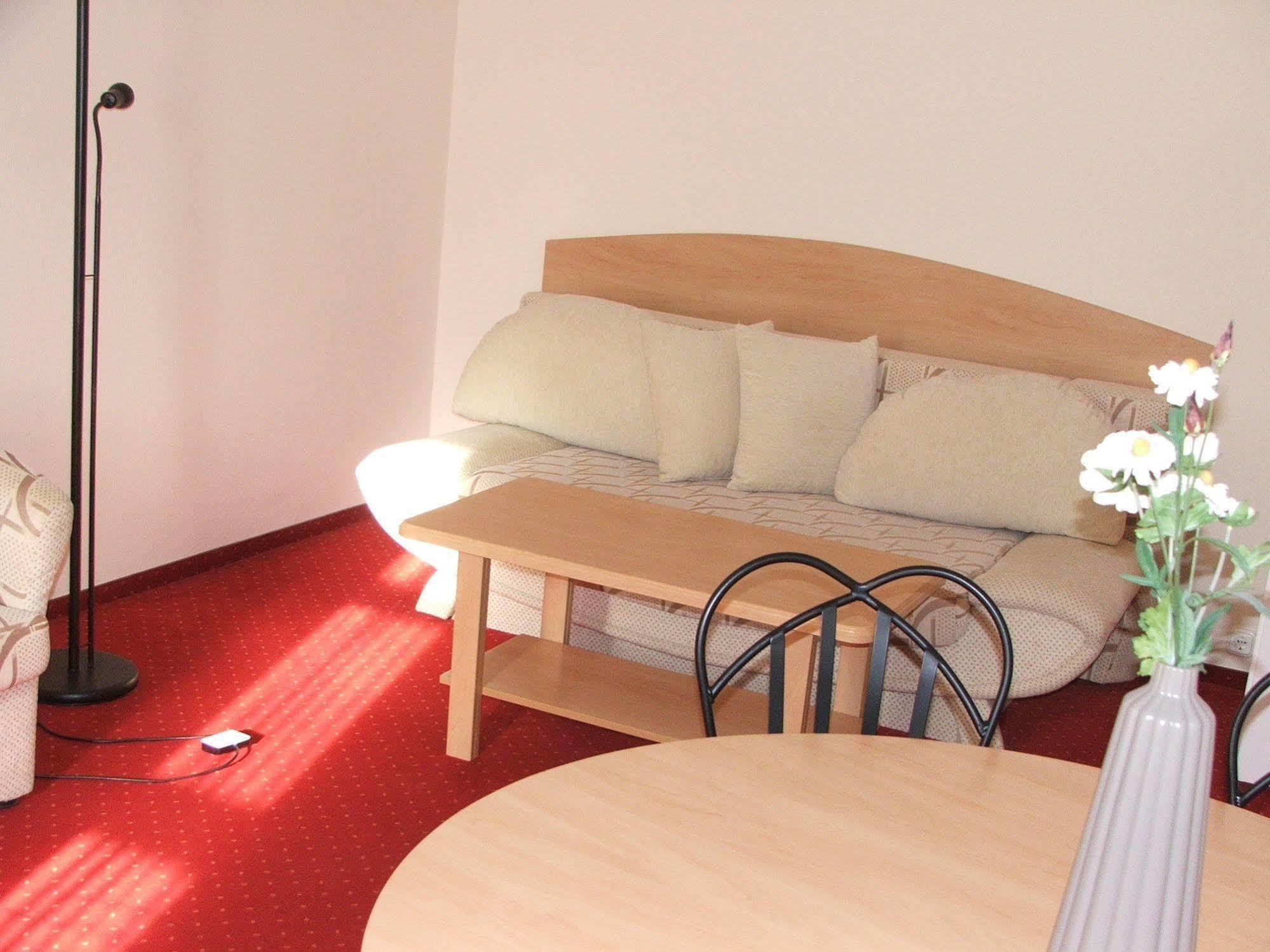 Siesta Club Apartman Харканы Экстерьер фото